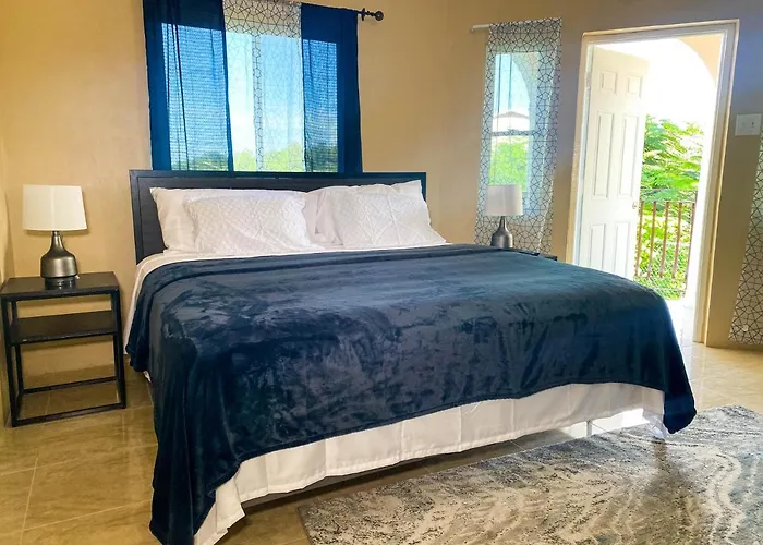 Tamra's Getaway Apartment Montego Bay